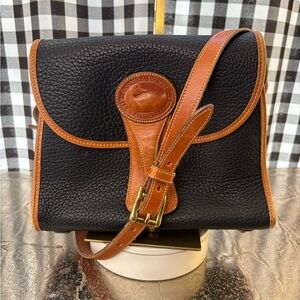 Dooney & Bourke Medium Essex R25 Crossbody in Black and British Tan
